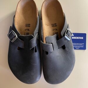 Birkenstock Black Leather Boston Clogs smoking home